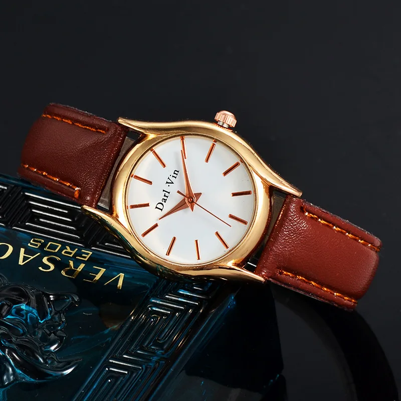 

Fashion Small Dial Leather Belt Ladies' Watch STUDENT'S Watch Customizable Quartz Gift Watch WOMEN'S Watch