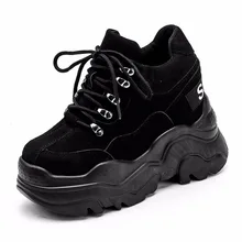 Осенние женские кроссовки на толстой подошве; обувь на платформе со скрытым каблуком; новые кожаные увеличивающие рост; белые женские туфли