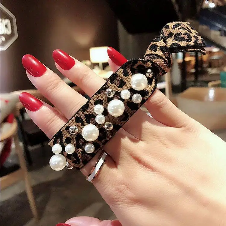 11014405247_1425413100