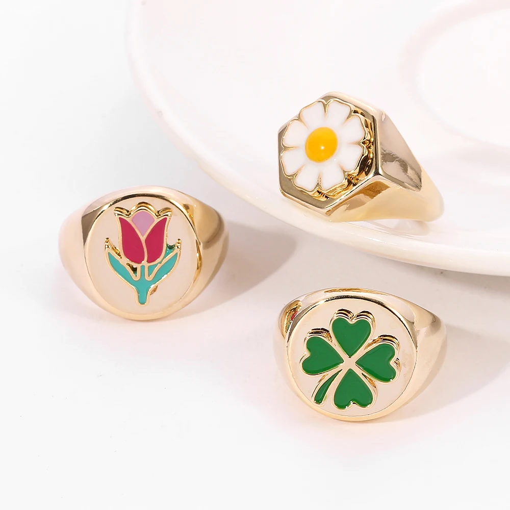 Low Cost Enamel Daisy Tulip Ring Female Fashion boho trendy Metal Gold color Rings Personality QMrXeLD5px6