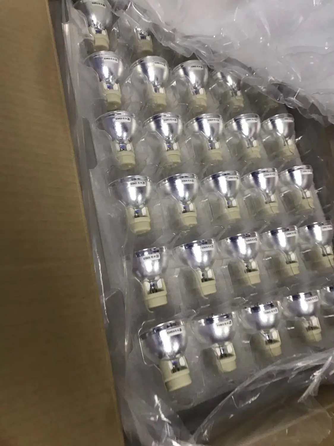 ZR Одежда высшего качества SP-LAMP-078 P-VIP 280/0. 8 E20.8 оригинальная прожекторная лампа для IN3124 IN3126 IN3128HD