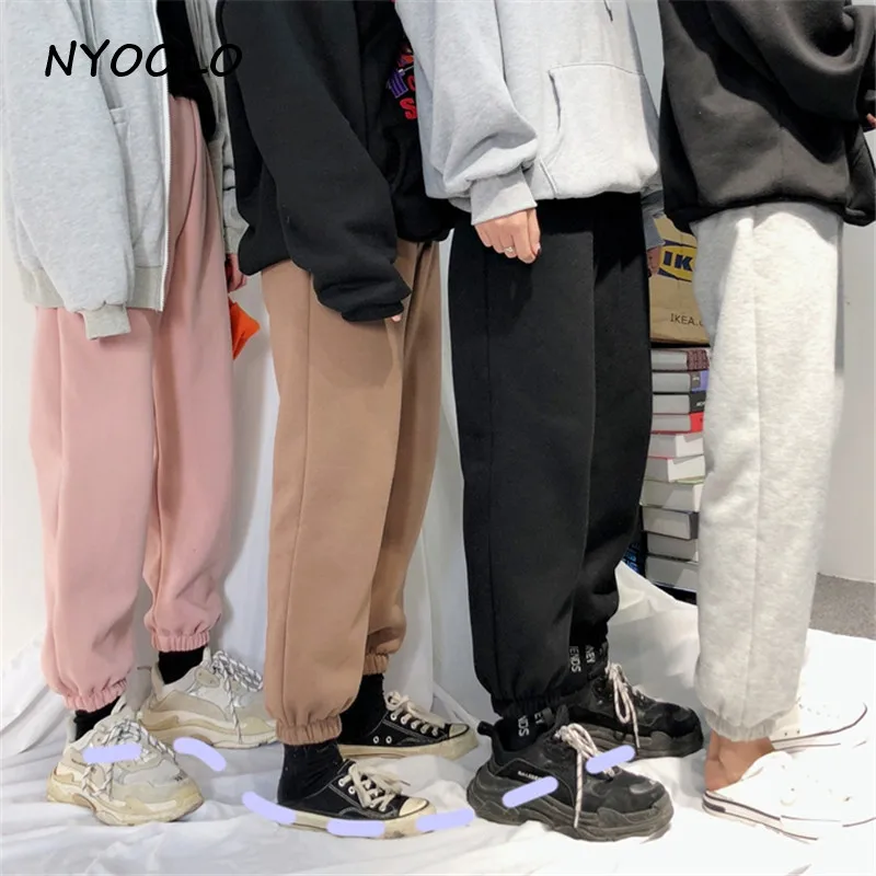 NYOOLO Harajuku стиль уличная одежда сплошной цвет утолщаются теплые джоггеры Брюки повседневные эластичный пояс лодыжки длина шаровары для женщин мужчин