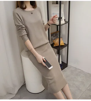 

New big yards of qiu dong han edition fat younger sister knitted sweater western style suits show thin meat loose two-piece