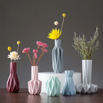 

Nordic Mini Origami Ceramic Vase Colorful Dry Flowers Flower Vases Flower Pot Home decorative Ornaments Creative Wedding Gift