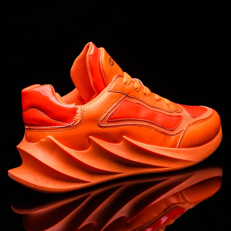 

New mens casual sports shoes lightweight breathable mesh fashion wild shock absorption thick bottom running shoes wear nonslip