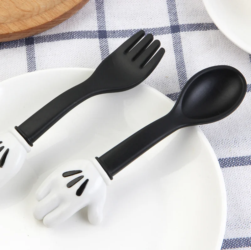 Детская ложка в форме руки+ вилка, посуда для кормления, детская ложка, посуда, нескользящая ручка, обучающая посуда, детская посуда - Цвет: Black