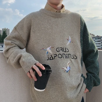 

2019 UYUK Autumn Winter New Chinese Wind Port Style Harajuku Loose Crane Embroidered Round-neck Men's Sweater Hombre Crew Neck