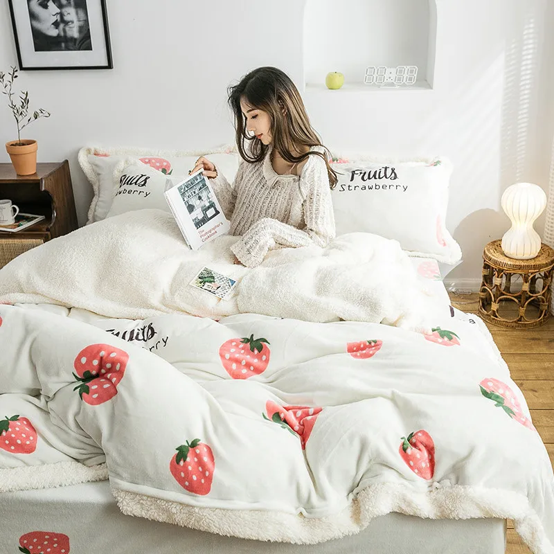 strawberry Зимний фланелевый флисовый комплект постельного белья, 4 шт., плоский лист, пододеяльник, набор, кашемир, Маргаритка, постельное белье AB, постельное белье, пасторальный Комплект постельного белья - Цвет: strawberry