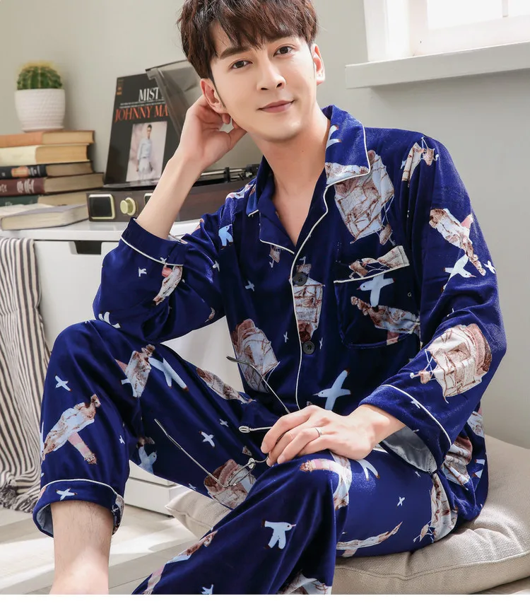 Autumn and Winter Newest Gold Velvet Pajamas Women's Couples Long-sleeved Suit Men and Women Cardigan Casual Home Clothes