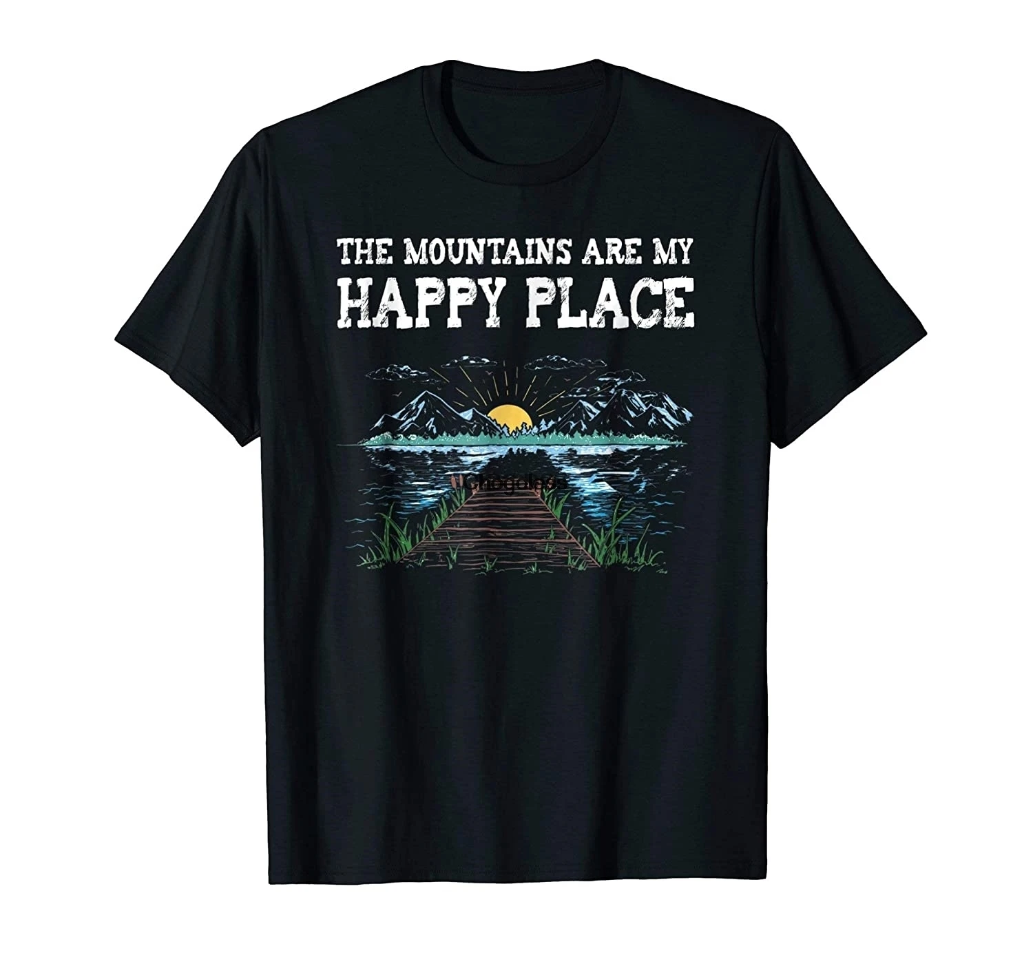 Футболка с надписью The Mountain are my happy place подарок для кемпинга и пешего туризма |