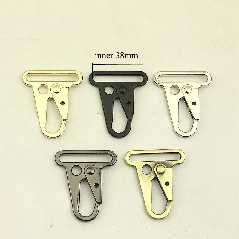 10Pcs 38mm Black Metal Hook Buckles Snap Trigger for Dog Collar Webbing Chain Clasp Bag Strap Hang Buckle Accessories 4 10pcs 16 19mm metal bag side d ring clip hang buckles bags shoulder strap chain link buckle diy luggage hardware accessories