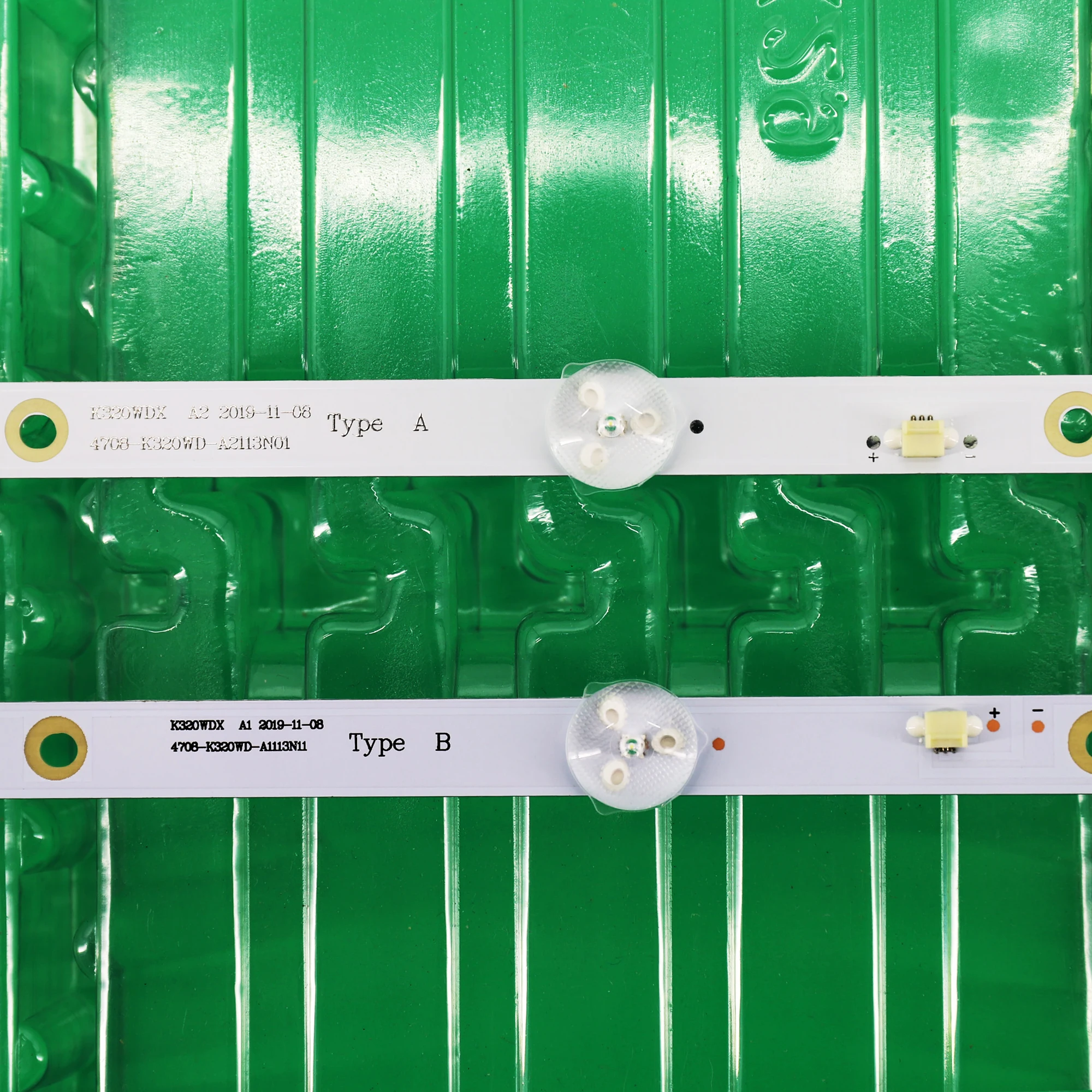 Nuevo 2 unids/set 6LED tira de LED para iluminación trasera para K320WDX A1 A2 4708-K320WD-A2113N01 A1113N11 un tipo B