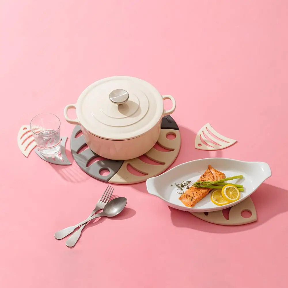 

fish series Insulating mat silica gel Splicing combination Tableware pot pad Tropical fish silicone antiironing coasters