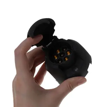 

Durable 12V 7 Pin Plastic European Trailer Socket Tow Bar Electrics Connector with Rubber Ring G99F