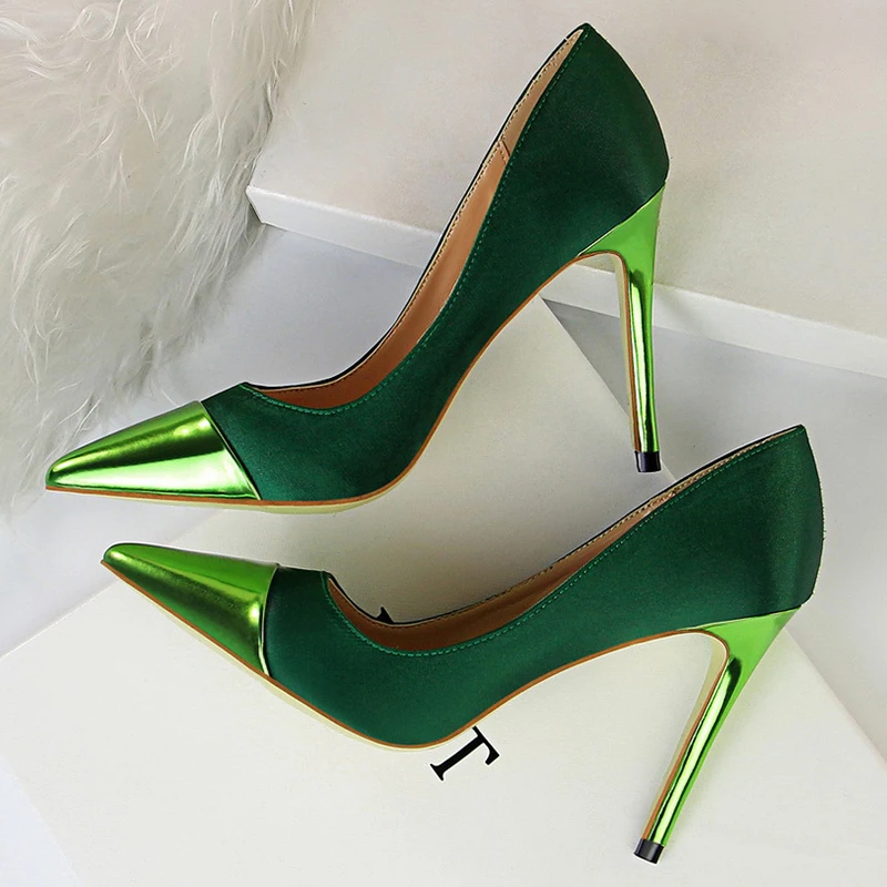 Green pumps women's Clearance