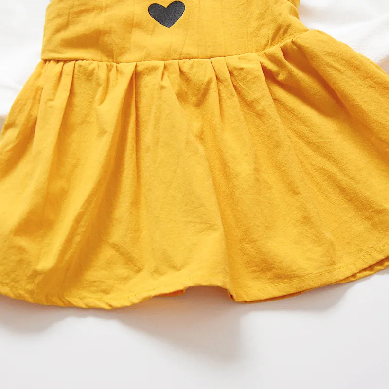 Весенний стильный комплект одежды для новорожденных девочек, костюм для малышей, одежда для маленьких девочек, футболка и шорты, комплект одежды из 2 предметов