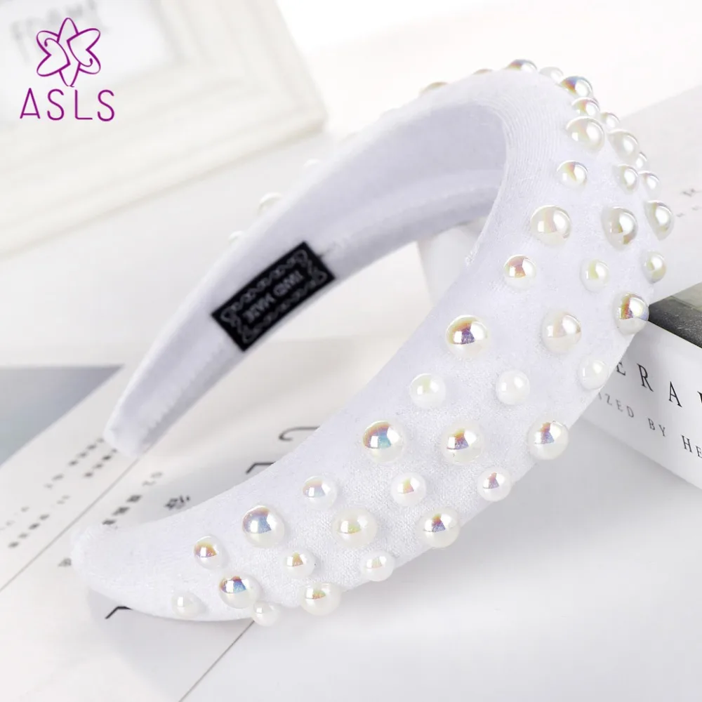 11067586272_1270434164