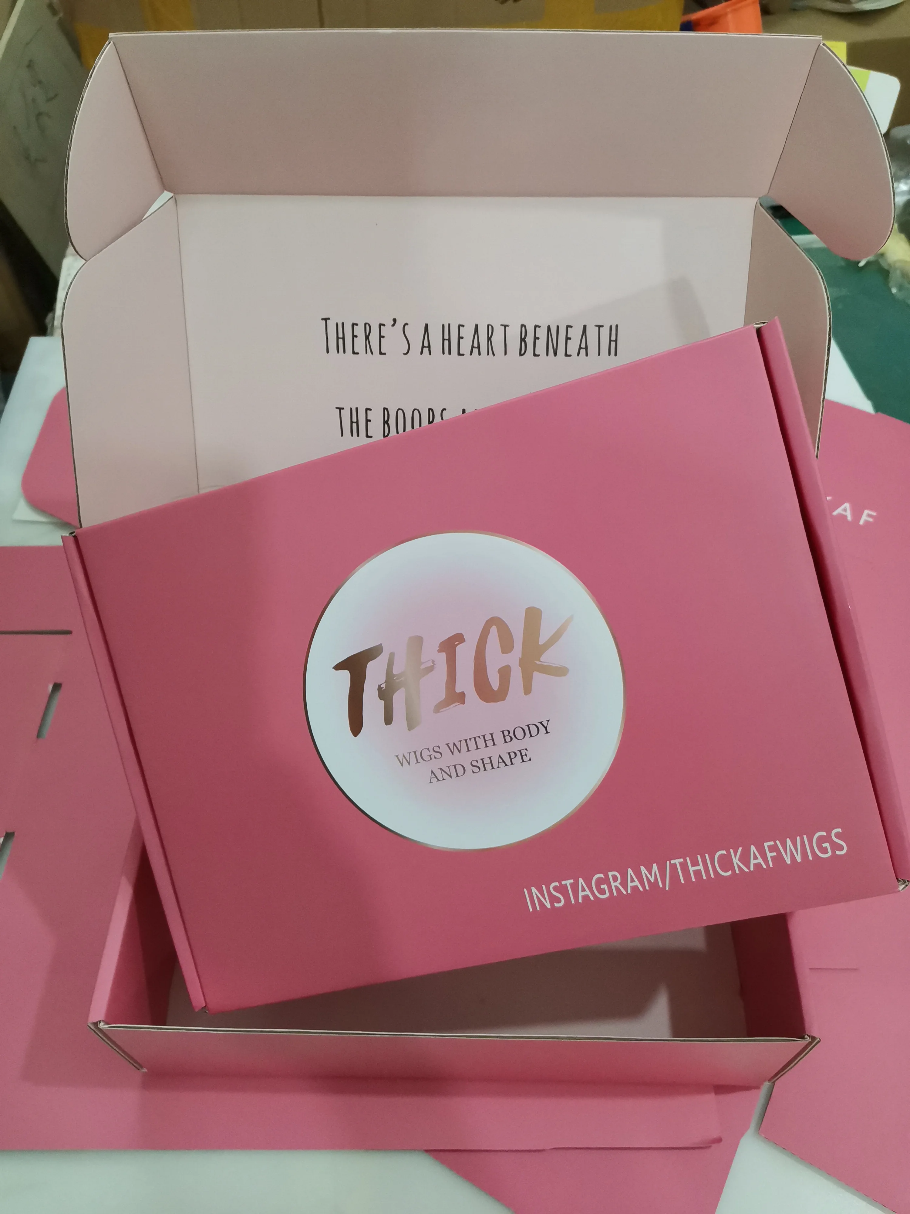 

500 шт. бумажная коробка на заказ, коробка из гофрированной бумаги, картонная коробка для самолета, подарочная упаковочная коробка, детская упаковка для футболок