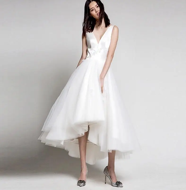 

High Low Tulle Wedding Dresses 2020 With Straps V Neck Short Front Long Back Informal Rustic Bridal Gowns Country Bride Dress