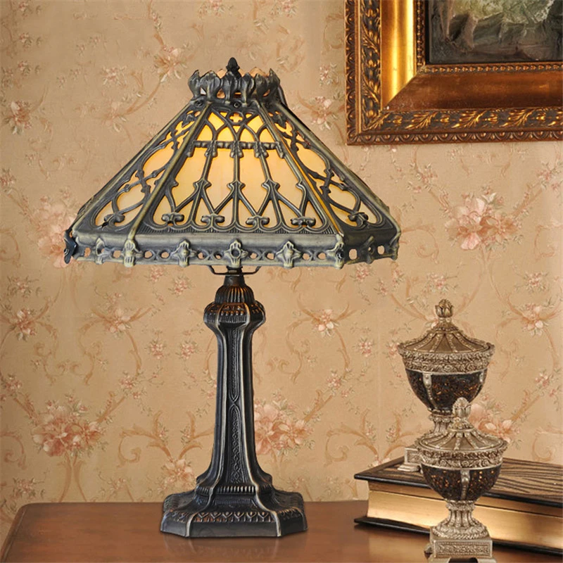 14 дюймов Европейская ретро простая квадратная настольная лампа для гостиной лампа для спальни цветная стеклянная декоративная настольная лампа