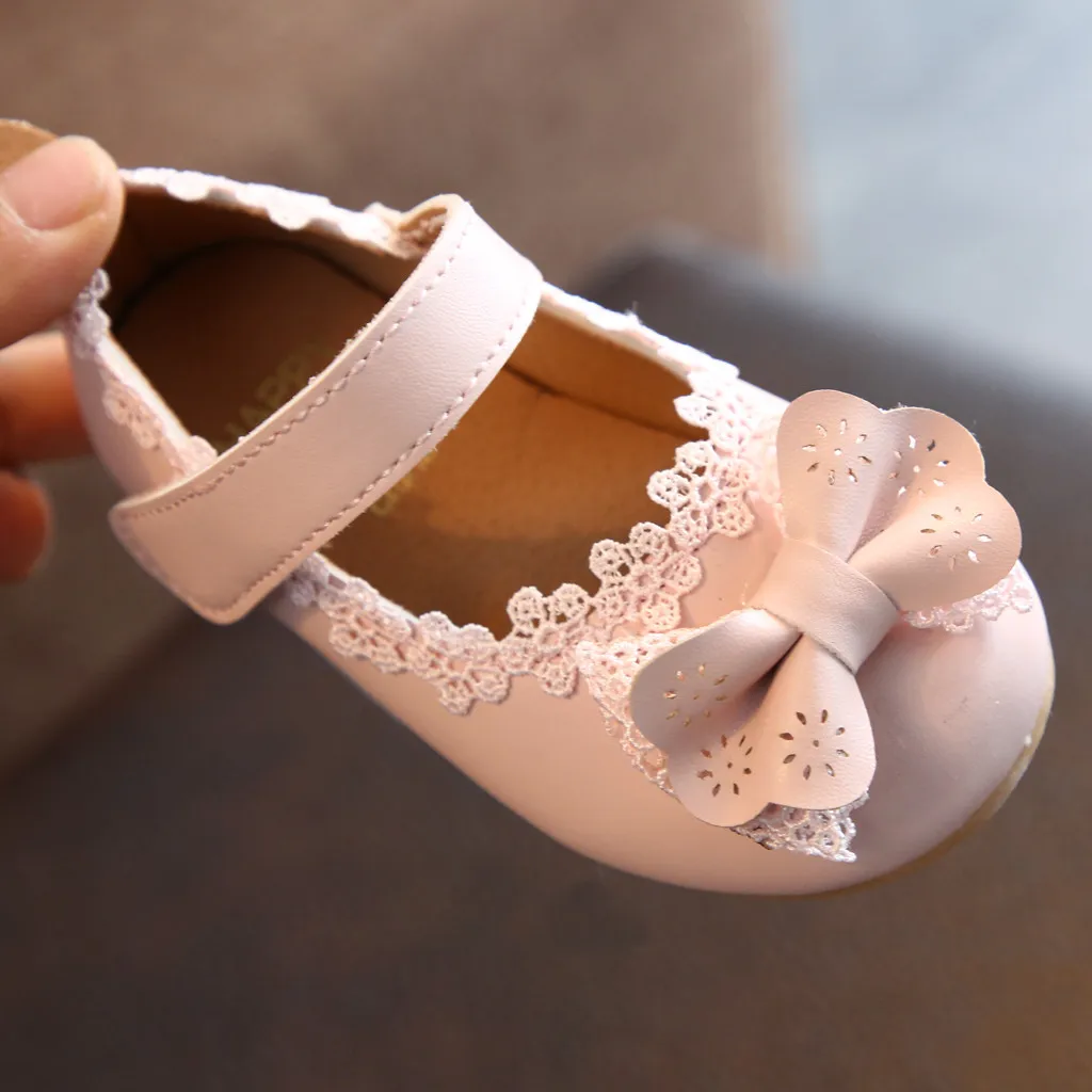 Сандалии принцессы для маленьких девочек; бант с цветами для малышей; обувь для вечеринок; сандалии на липучке; Новейшая летняя детская обувь; обувь для девочек