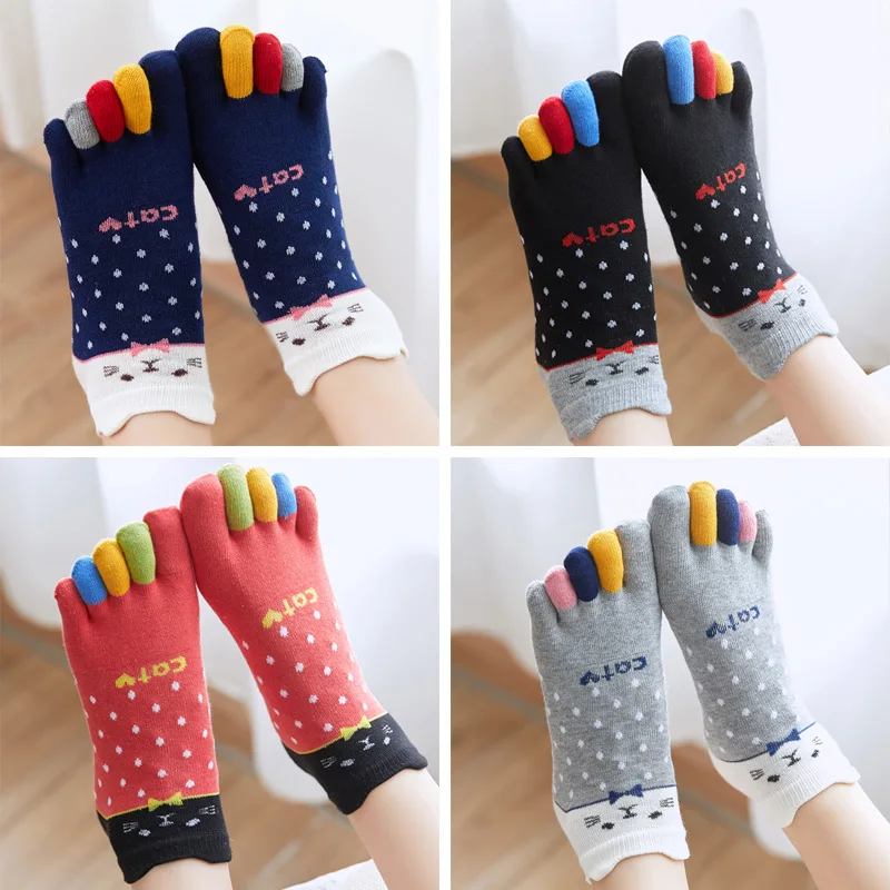 

Носки женские хлопковые тонкие короткие с разрезом, 4 пары в комплекте