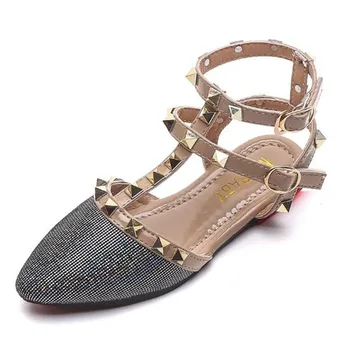 

Girls Roman Sandals 2020 Summer New Children's Rivets Hollow Soft Bottom Princess Shoes Pointed Toe Beach Shoes