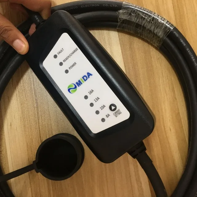 電気自動車 EV 充電ケーブル、電流調整可能の家庭用自動車充電ガンの 