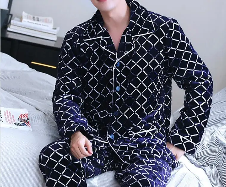 H5898 пижамы для молодых мужчин, набор пижамы, толстая фланелевая Милая Домашняя одежда, мужская Коралловая бархатная Пижама большого размера с длинным рукавом, зимняя теплая одежда для сна - Цвет: StyleD