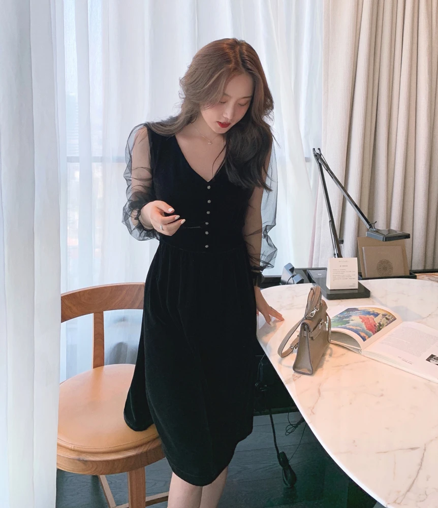 

Real Shot 2021 Spring Autumn New High-End Foreign Style Slim Temperament Mesh Stitching Long Sleeve Waist Closing Velvet Dress