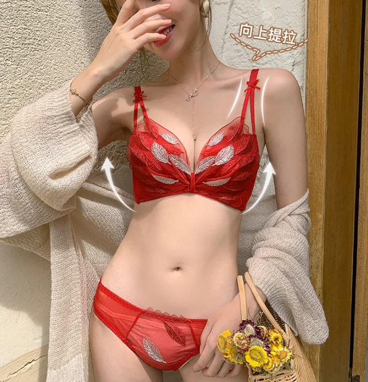

Comfortable Material Wireless Bra For Women