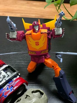 

Takara Tomy Transformers Robots G1 MP-28 MP28 Hot Rod No Coin Deformation Action Figure Toy Collectible