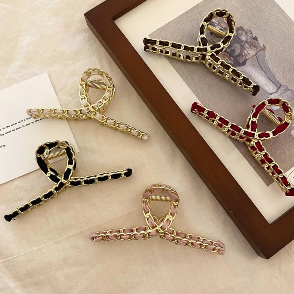 

Fashion Matte Metal Hair Claws For Women Hairpins Shiny Crystal Rhinestone Flower Crab Clips Hair Accessories