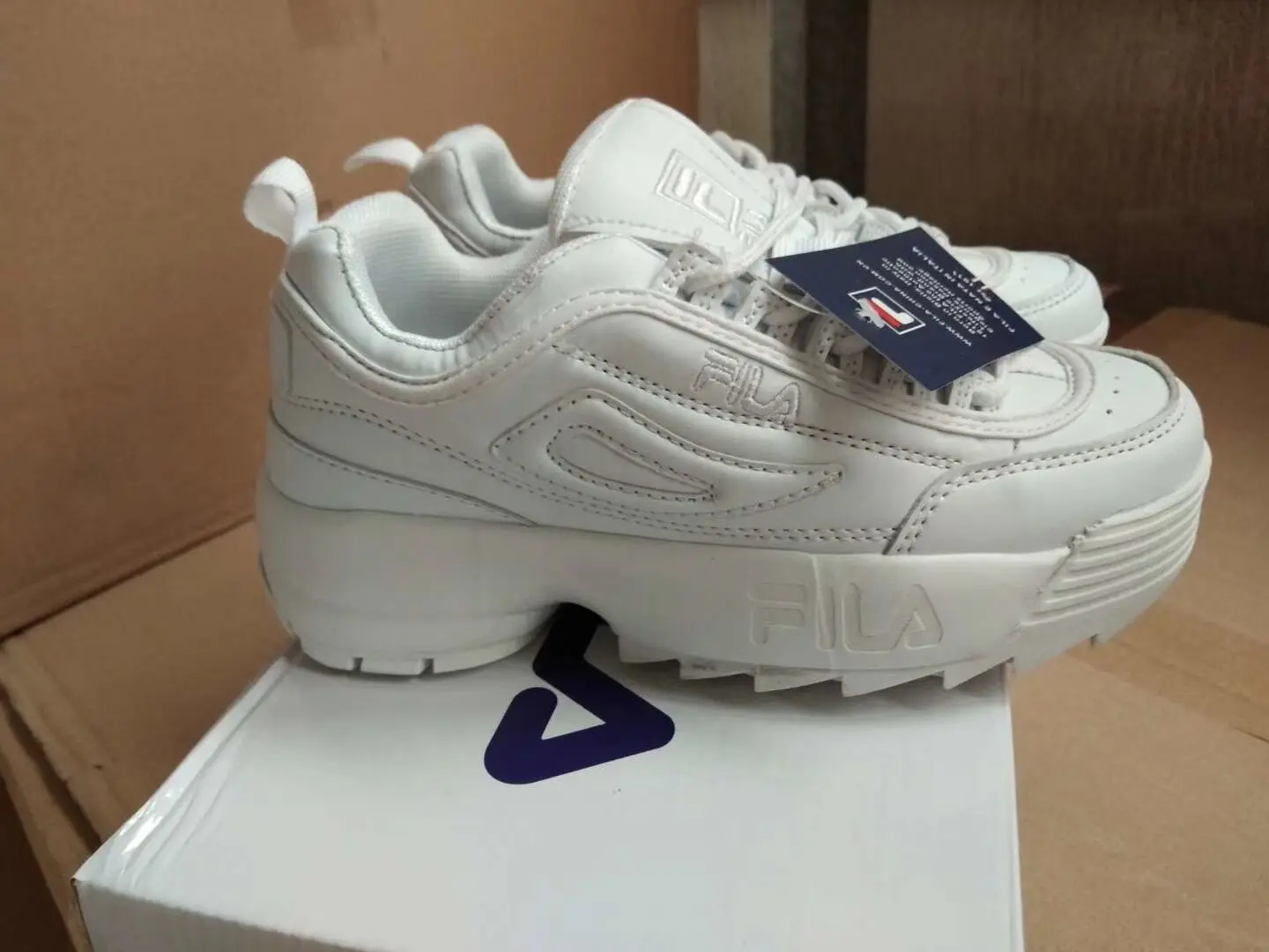 

2019 freeshopping A1002