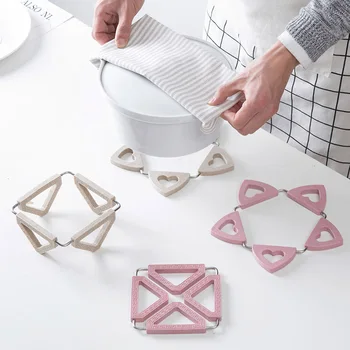

Table Mat Foldable Anti-Scalding Placemat Household Plastic Plate Mat Multifunction Non-Slip Heat Insulation Pot Mat