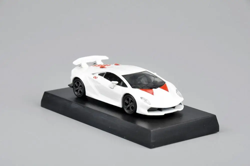 С дистанционным управлением Kyosho 1:64 литья под давлением модель автомобиля Sesto