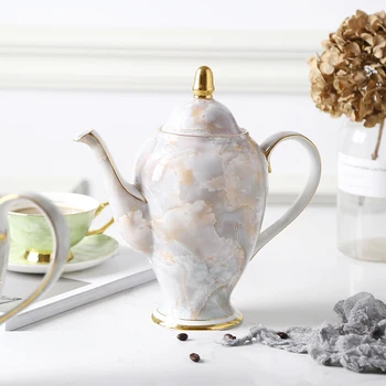 

European-style Art Ceramic Household Large-capacity Coffee Pot American Bone China Flower Tea Kettle Home Decoration Accessories