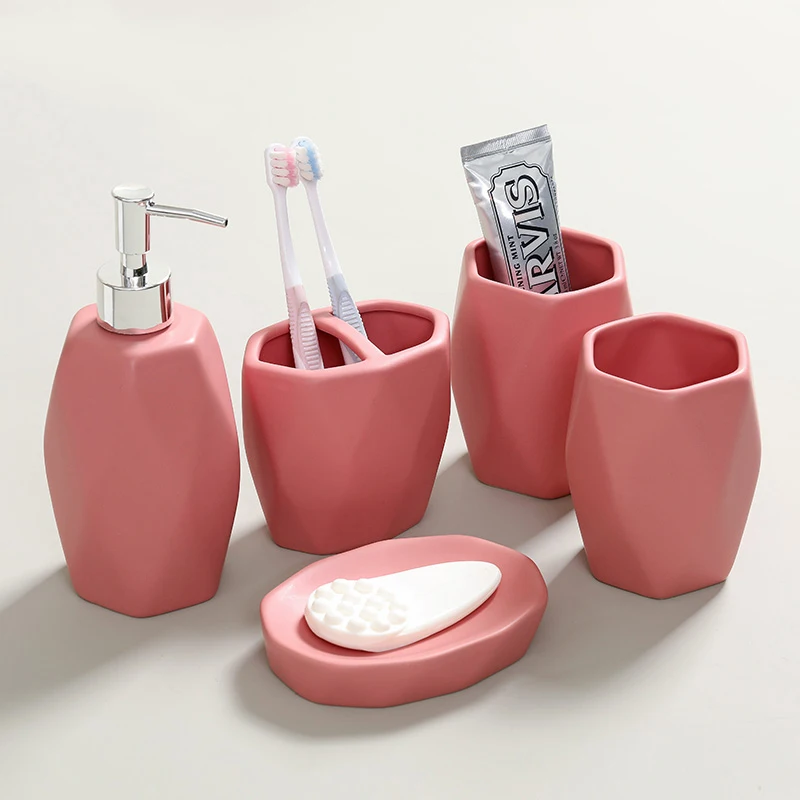 Креативная парная керамическая ванная комната набор для свадебной уборки домашняя ванная зубная щетка держатель мыльница чашка для рта посуда для ванной - Color: C