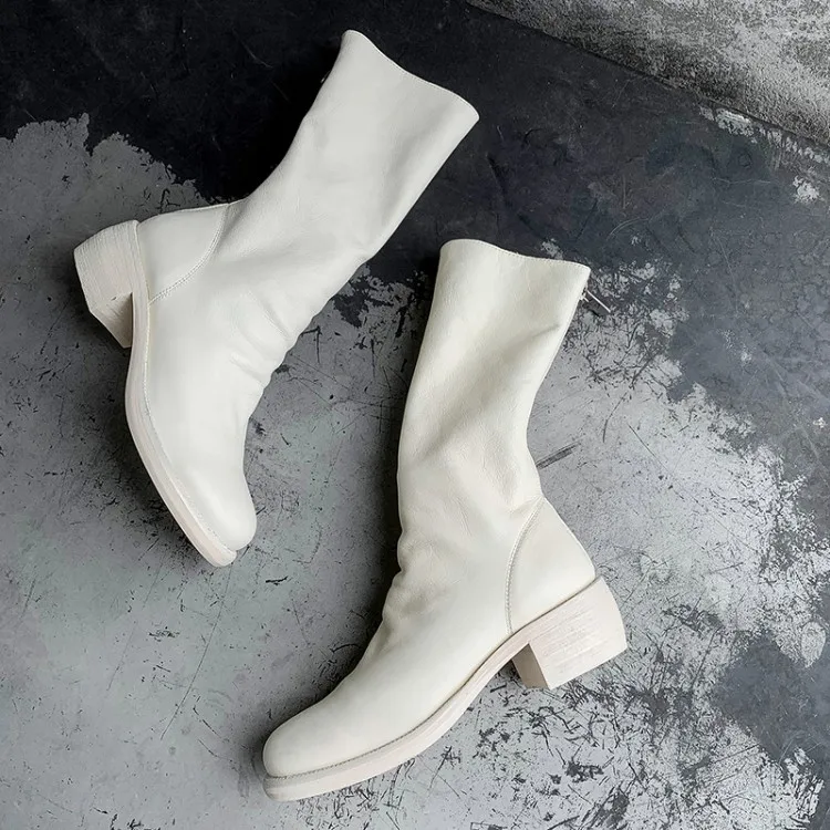 Ботинки из натуральной овечьей кожи винно-красного цвета martin на низком каблуке с