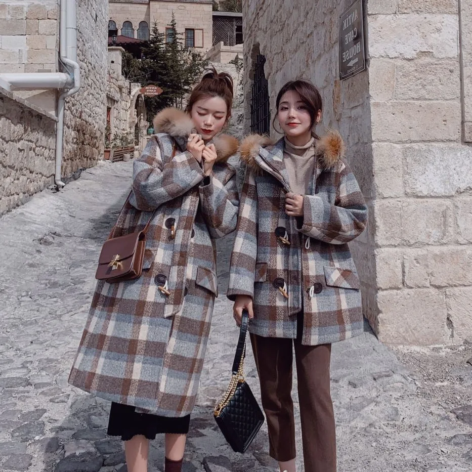 

Photo Shoot CHIC Retro Classic Plaid Mid-length Hooded Large Fur Collar Toggle Best Friend Woolen Coat Women's