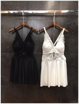 

2020 Xia Ladies Sexy Lace Split Joint Tube Top Camisole Lin Tai Swimming Suit Woman Solid Color Swimwear Woman