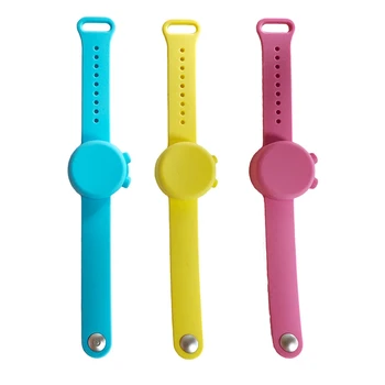 

5pcs Adult and kid Hand Sanitizer Dispensing Portable Bracelet Wristband Hand Dispenser Cool outdoor Wristband Hand Dispenser