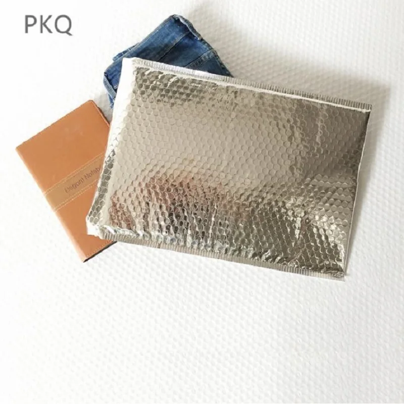 50Pcs/Lot 11x13cm Sliver Aluminum Bubble Shipping Bag Padded Envelopes Bubble Mailer Bag Aluminum Foil Gift Packing Wrap