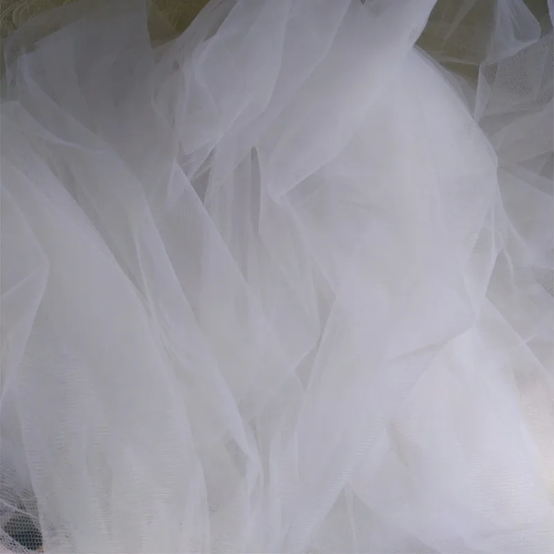 Дешевая Вуаль свадебная вуаль без гребня Свадебные аксессуары кружевная вуаль для невесты мягкая фатиновая вуаль 003