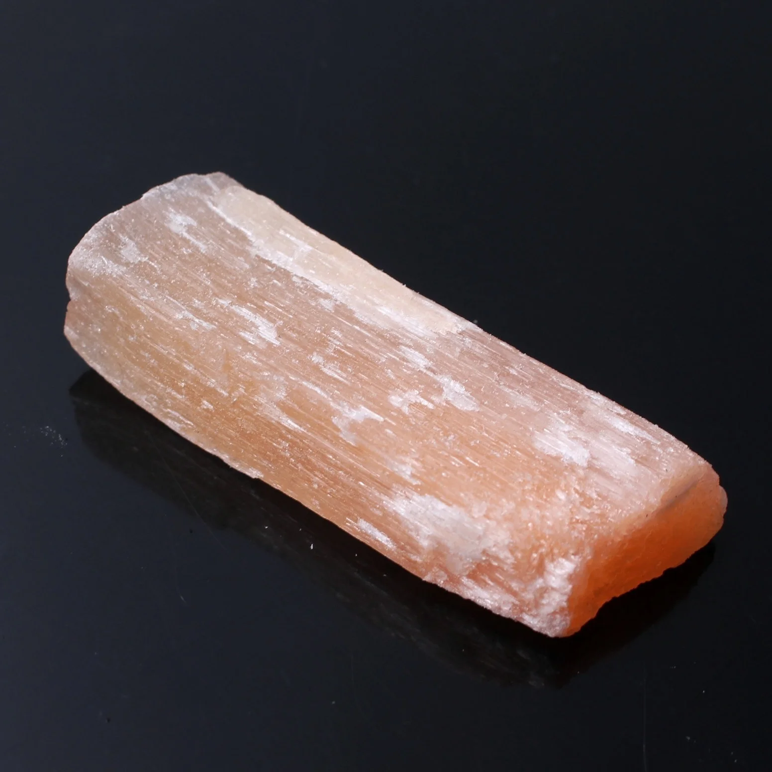 

1PC Orange Gypsum Selenite Stone Rough Sticks Minerals Specimens Healing Gemstone Pendant Making stone