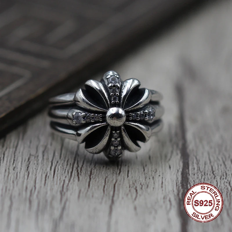 

S925 pure silver men's ring individuality Restoring ancient ways punk style Crusades are encrusted with a classic zircon ring