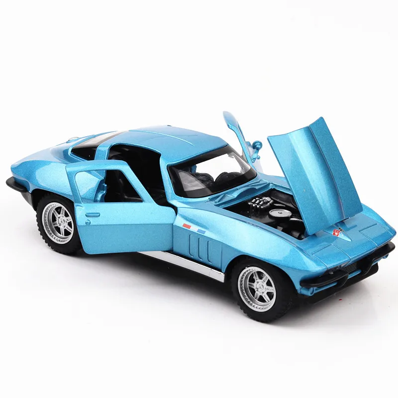 1:32 Corvette мускул модель сплава автомобиля, моделирование литья под давлением звук и свет обратно к спортивному автомобилю украшения