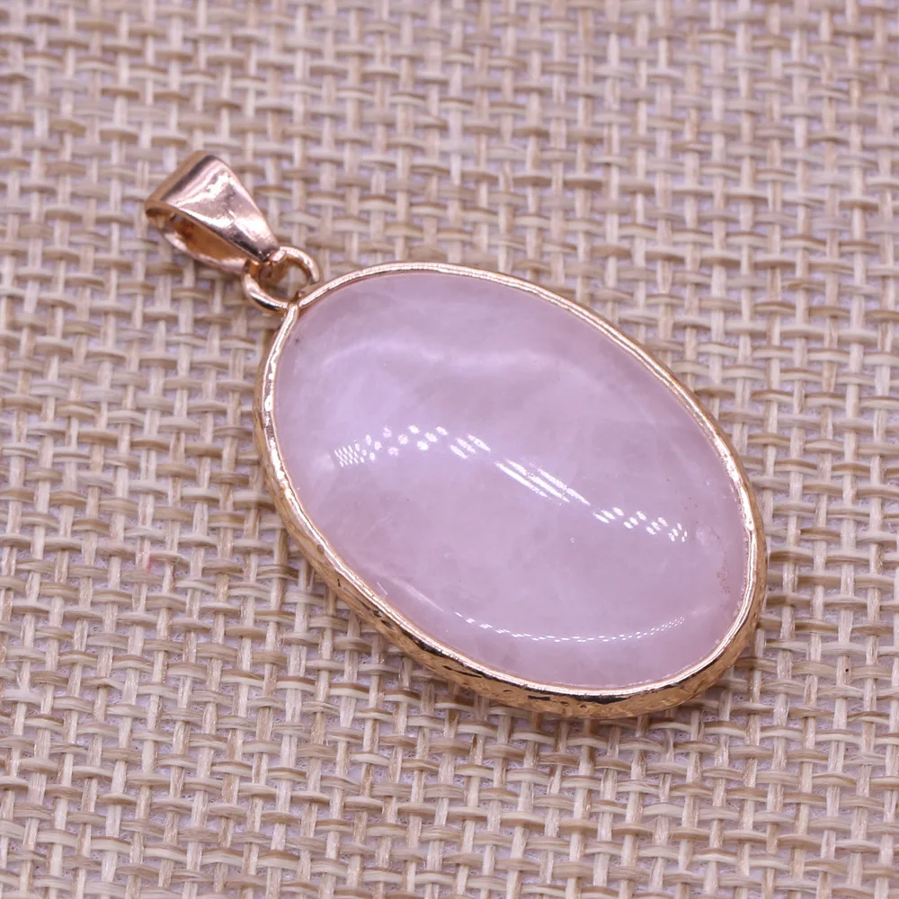 Natural Stone Oval Shape Pendant Rose Quartzs Picture Stone