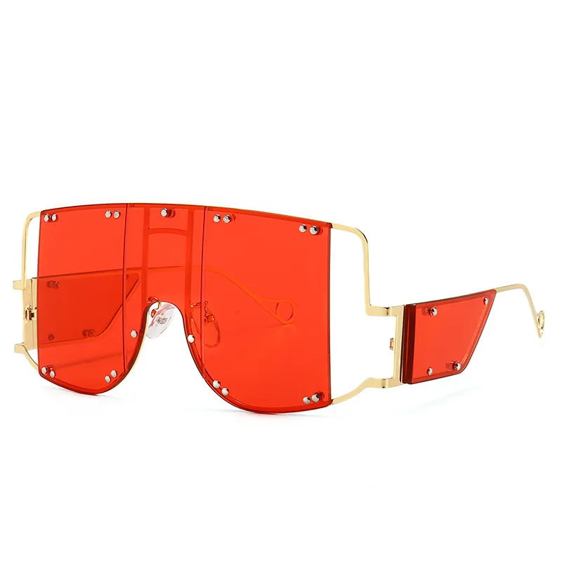 Новые модные роскошные брендовые дизайнерские Квадратные Солнцезащитные очки Rihanna для женщин и мужчин, негабаритные очки с металлическими заклепками, Уникальные Защитные солнцезащитные очки - Цвет линз: Gold Red