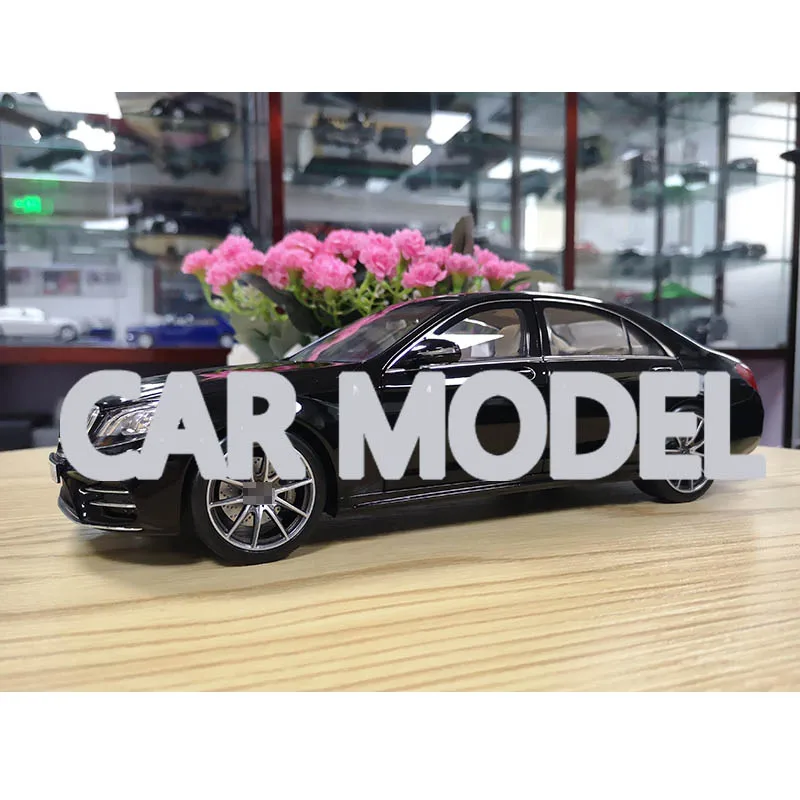 

1:18 scale Alloy Toy Vehicles NOREV S450L 2018 Car Model Of Children's Toy Cars Original Authorized Authentic Kids Toys